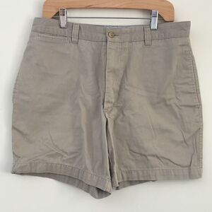 Club Room tan khaki shorts | Size 32